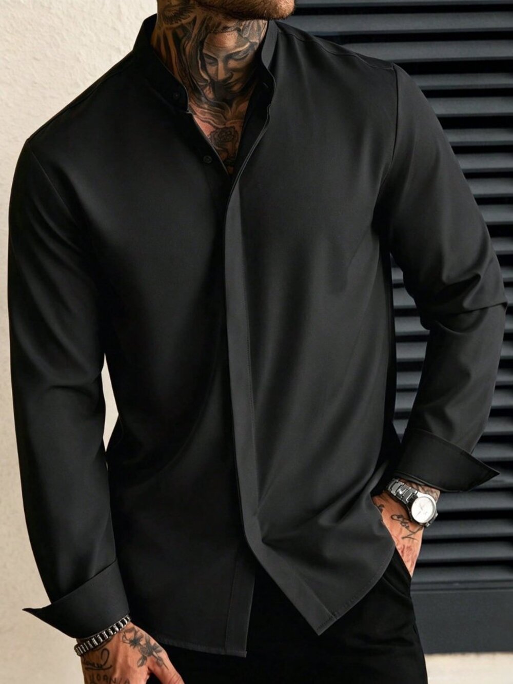 Black Casual Men's Regular Fit Button-Front Long-Sleeve Dress Shirt